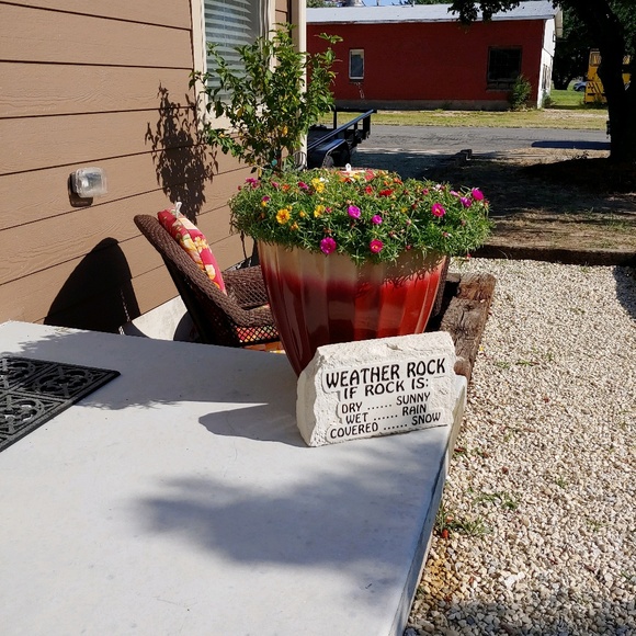 Meet your Posher, Linda - Picture 1 of 1